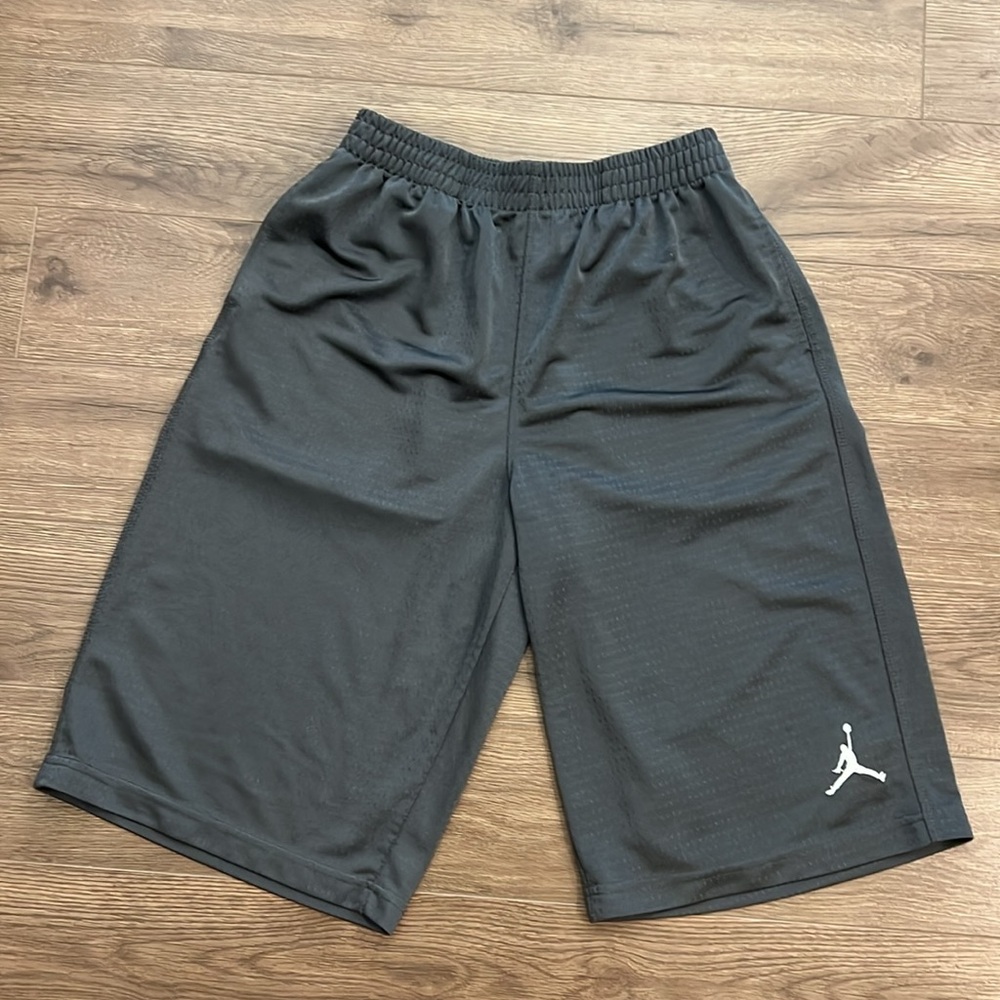 Jordan Size XL Kids Shorts